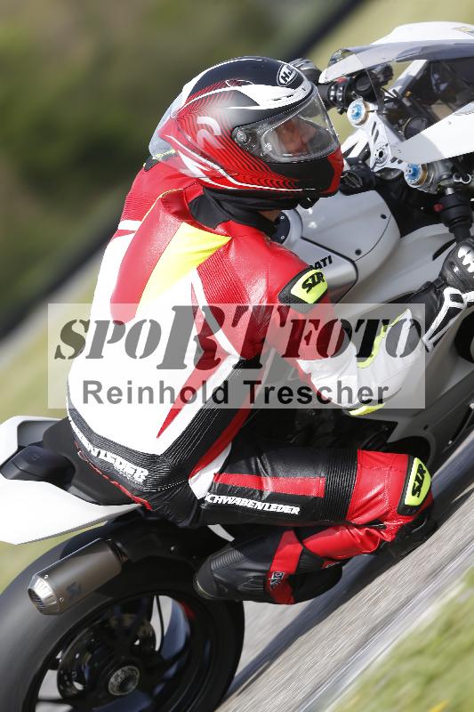 /Archiv-2025/07 19.04.2025 Speer Racing ADR/Gruppe gelb/998